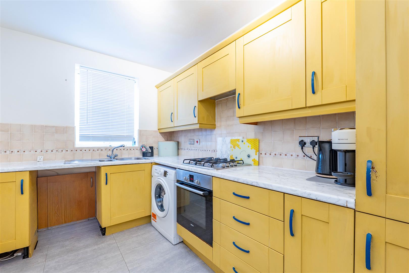 3 bed property in Walletts Wood Court, Chorley
